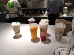 -奈雪的茶(湖滨银泰in77C区PRO店)
