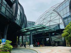 -上海滴水湖皇冠假日酒店