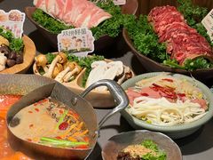 -楠小云·云南鲜菌·鲜牛自助火锅(九眼桥店)