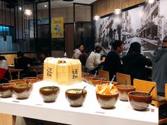 -呷哺呷哺(新世界百货望京店)