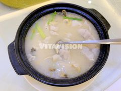 -品香菜馆(旗峰路中侨大厦店)
