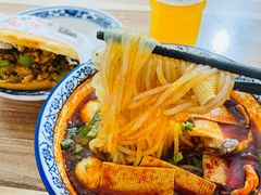 -老字号杨坡红油米线腊汁肉夹馍(东四道巷店)