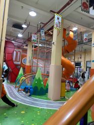 -动力星球家庭亲子游乐中心