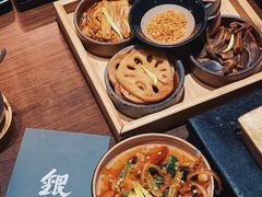 -银米·云南传统过桥米线(双廊黑金冠店)