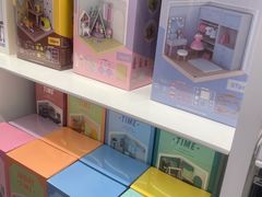 -泡泡玛特POPMART(上海环球港店)