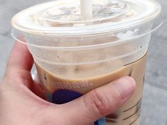 -瑞幸咖啡(大连罗斯福广场一层店)