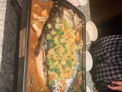 -里岛烤鱼(东港凯虹广场店)