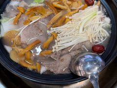 -九寨特色牦牛肉汤锅 羊肉汤锅