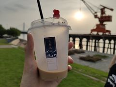 -游心咖啡(青山滨江店)