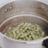 宵夜必备的水煮毛豆来啦