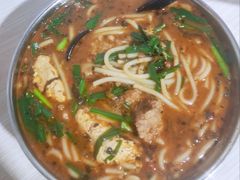 传家臭豆腐小锅粗米线-元吉老一碗小锅米线(胜利广场店)