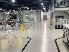 -极限PLAY运动娱乐新世界·团建派对潮玩休闲馆·室内蹦极高空游乐园