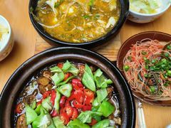 -有红鸡毛店·砂锅菜(抚琴夜市店)
