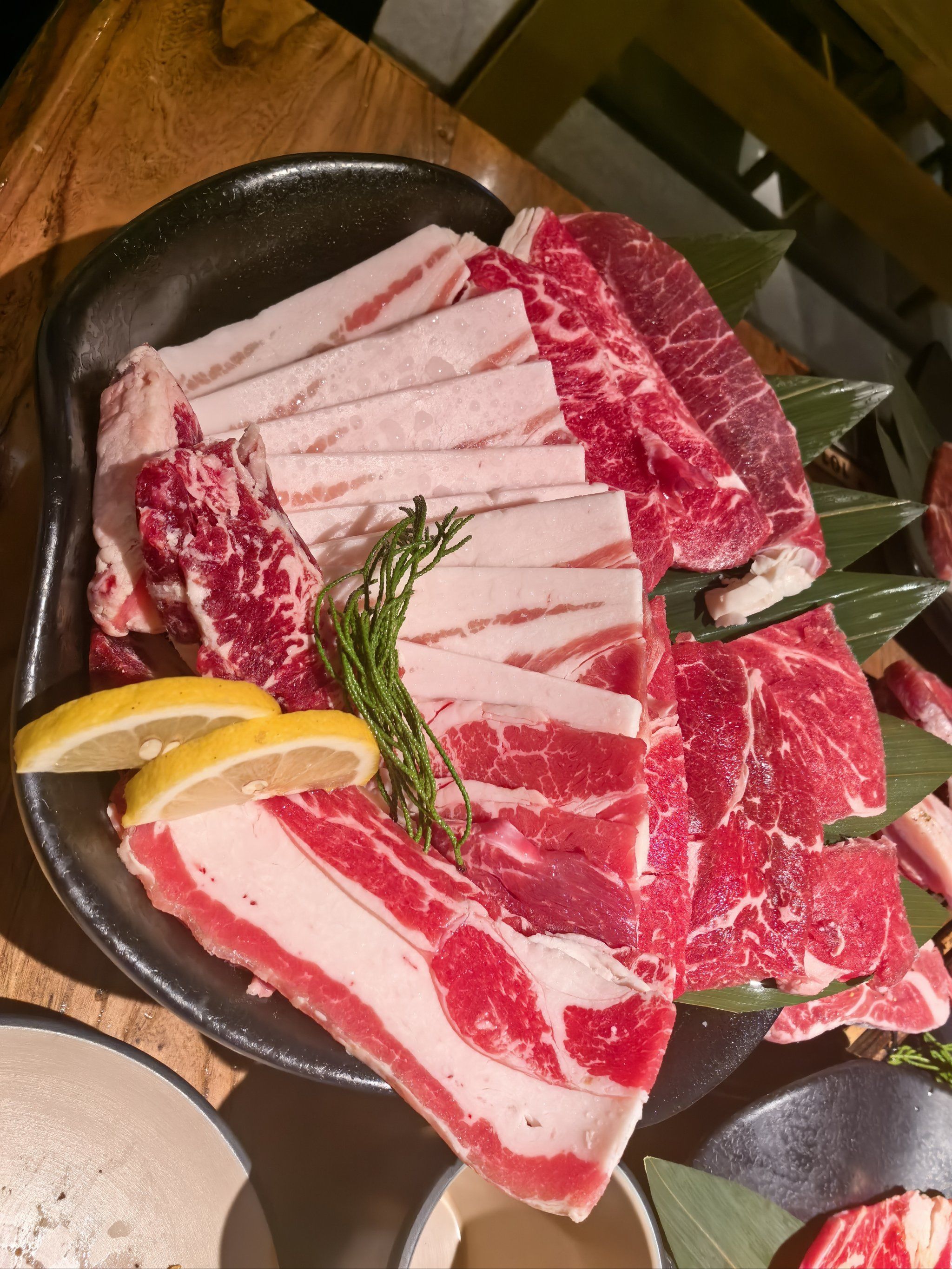 九田家烤肉料理专业烤肉,肉质鲜美,服务超