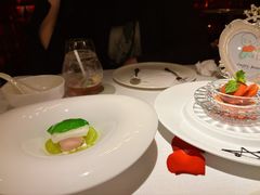 -弦月窗LUNETTE BY AMANDA(复兴路店)