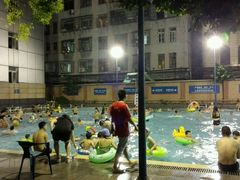 android_upload_pic-矿泉游泳场