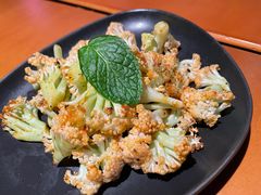 -TASTE ROOM Bar