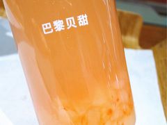 桃桃莓莓茶饮品-巴黎贝甜(五月花广场店)