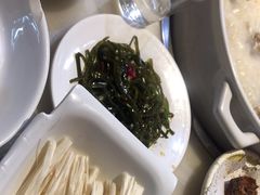 -小骨煲金华砂锅(转塘金街美地店)