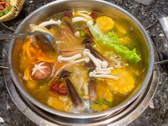 -一席地·本地鸡窝·杭帮鸡火锅(萧山银隆百货店)