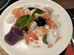 多宝芋圆捞-山城外·非遗酸菜鱼(蜀都万达店)