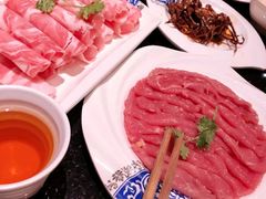-百年川椒重庆老火锅(光谷店)