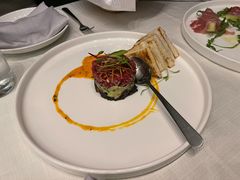 牛肉塔塔配牛油果黑橄榄酱-Solo(衡山路店)