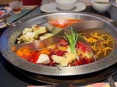 -廖掌柜·重庆鲜货火锅(上海首店)