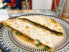 羊肉沙葱馅饼-格日勒阿妈蒙古厨房(新华广场店)