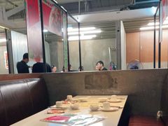卡座-肥仔文澳门猪骨煲(南京西路店)