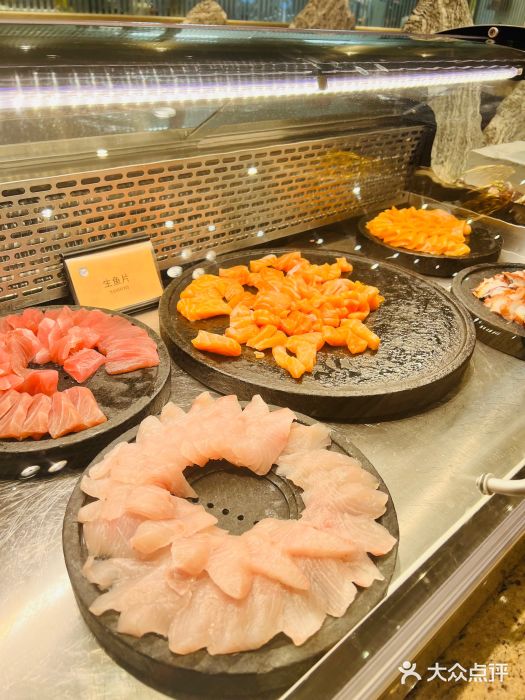 咖啡苑自助餐厅·中国大饭店图片