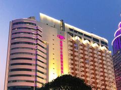 -昆明中心皇冠假日酒店