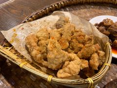 -爆炸头阿姨小四川正宗川味小吃(无任何分店)