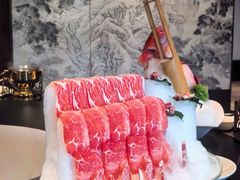 -鼎泰亨·海鲜牛肉餐厅(滨江店)