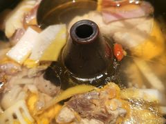 -云海肴·汽锅鸡·云南菜(天山百盛优客店)