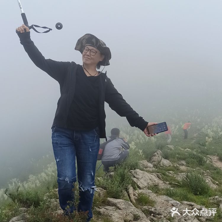 一脚踏两省的跑泉厂村