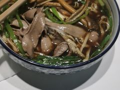 -镇南锅盖面馆(解放路店)