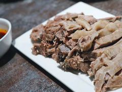 -贯贯吉·清真餐厅(浙江中路店)