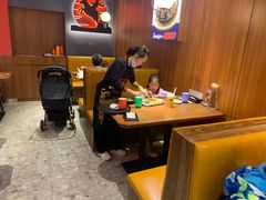 大堂-牛扒驾到(东城星河城嘉荣店)