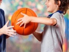 -悦动体能篮球羽毛球网球(三里河店)