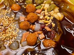 -爆炸头阿姨小四川正宗川味小吃(无任何分店)