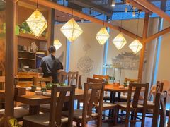 -云海肴·汽锅鸡·云南菜(天山百盛优客店)