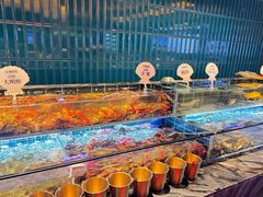 -雍容荟帝王蟹活龙虾展台自助(IFS黑金店)