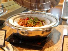 时蔬炒鸡肉-视界美食自助餐厅·石家庄希尔顿酒店