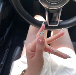 -UU·NAIL美甲美睫專門店