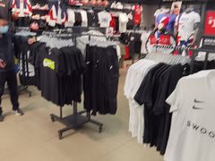 -永旺黄岛购物中心