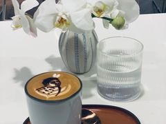 -潮一不贰·法式甜品·生日蛋糕·西式简餐(外滩店)