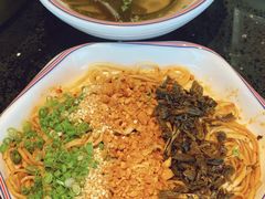 -三江两海老火锅(北京首店)