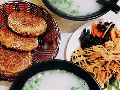 羊杂汤-万红路羊汤烧饼店(将台路店)