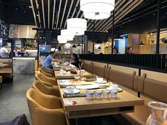 -山城外·非遗酸菜鱼(新都汇融店)